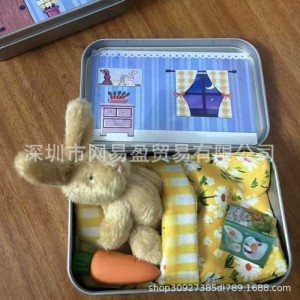 Мягкие игрушки зайки в коробочках для конфет в ассортименте
