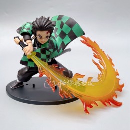 Фигурка Kimetsu no Yaiba: Kamado Tanjirou - Hinokami Kagura