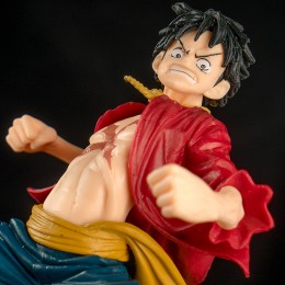 Фигурка One Piece: Luffy Armed Color