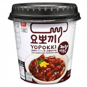 Рисовые клецки Young Poong Yopokki Jjajang Topokki с бобовым соусом чачжан 120 г