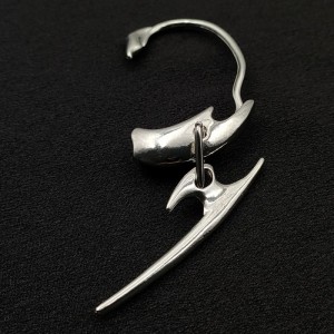 Серьга-кафф в виде кинжала