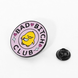 Металлический значок Уточка с ножом Bad Bitch Club
