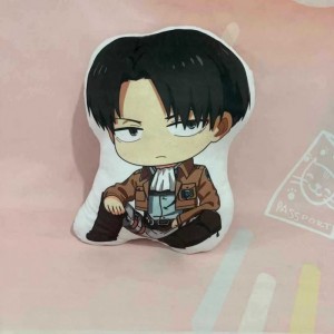 Подушки с персонажами Shingeki no Kyojin
