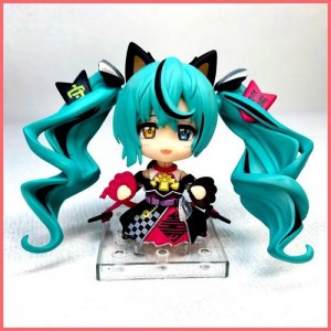 Фигурка Nendoroid Vocaloid: Hatsune Miku - Black Maneki Miku Ver.