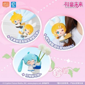Мягкие игрушки блайндбоксы Vocaloid на сумку