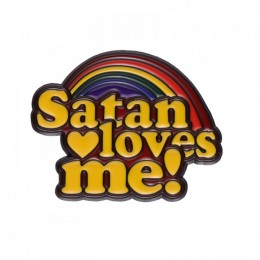 Металлический значок Satan Loves Me