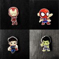 Деревянные значки Marvel