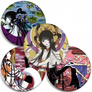 Значки xxxHOLiC