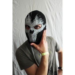 Балаклава Crossbones 2