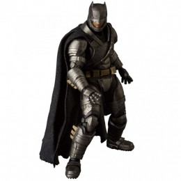 Фигурка Batman v Superman: Dawn of Justice — Batman — Mafex — Armored