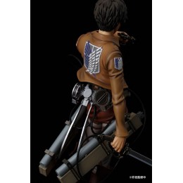 Фигурка Eren Yeager (Cleaning Edition)