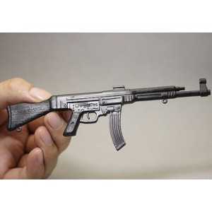 Мини-модель автомат (1:6)