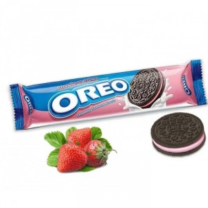 Печенье OREO с прослойкой клубничного крема