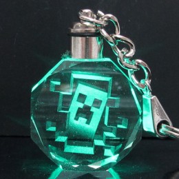Брелки-кристаллы с подсветкой Minecraft