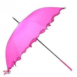 Зонт коричневый с волнистыми краями