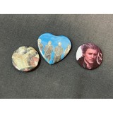 Набор значков Devil May Cry Б/У