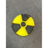 Значок Радиация желтый Б/У