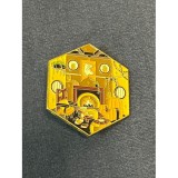 Металлический значок Хогвартс Harry Potter желтый Б/У