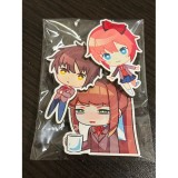 Набор деревянных значков Doki Doki 3 Б/У