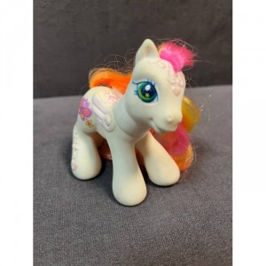 Фигурка My Little Pony маленькая рыжая (белая) Б/У
