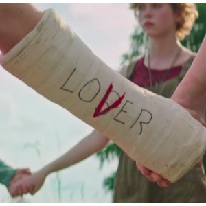 Футболку loser lover из фильма Оно
