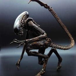 Фигурка Чужого ксеноморф-Воин Alien warrior