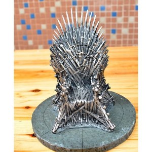 Модель трона Game of Thrones