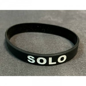 Силиконовый браслет Solo